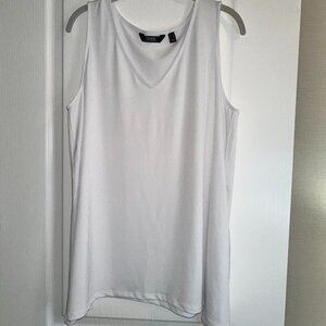 NWOT Dennis Basso tank top
